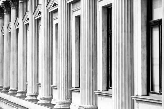 Image of pillars representing the four pillars of strength for resiliency.