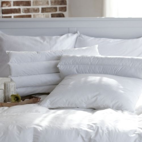 Image of pillows.